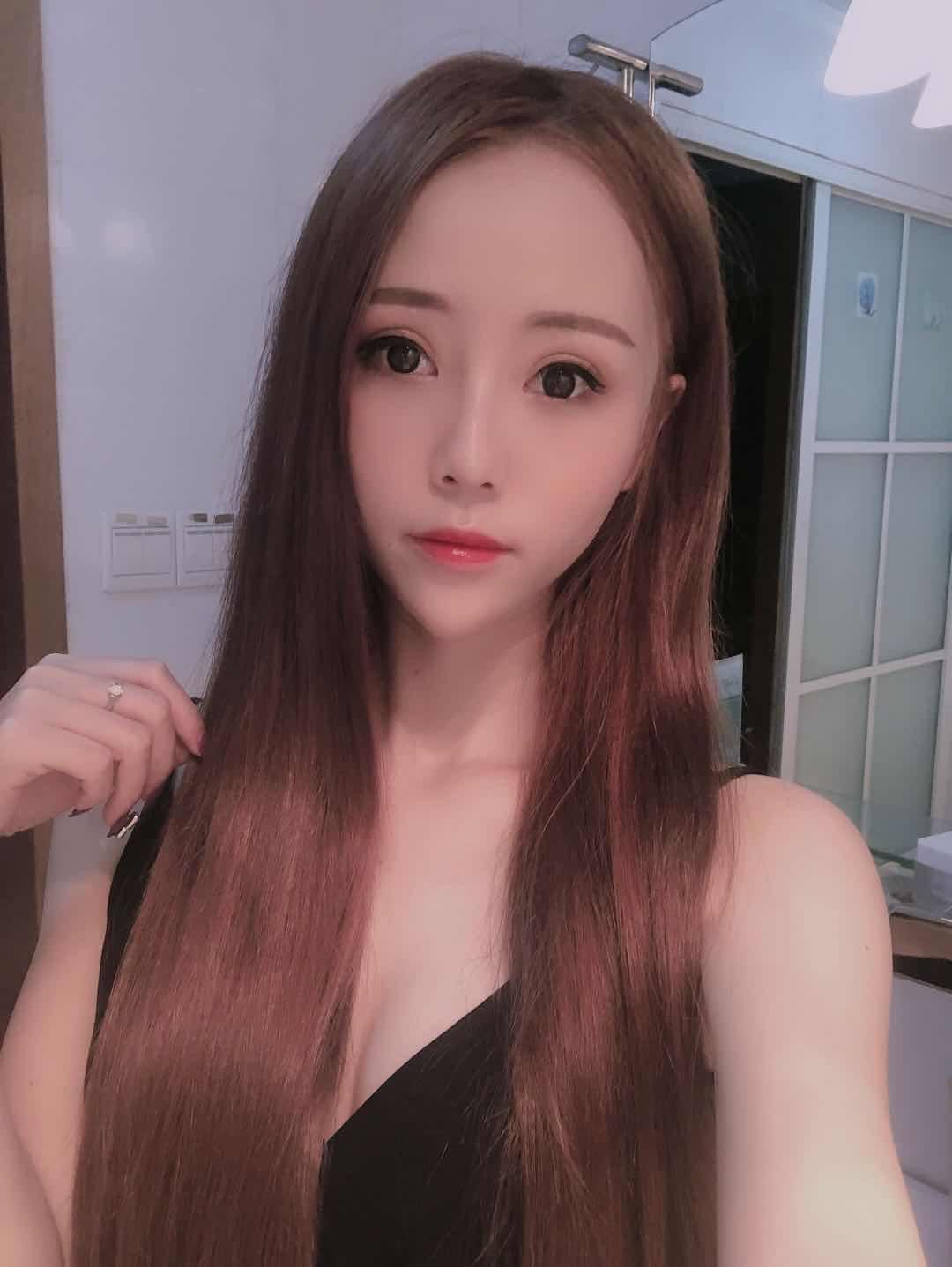 2020年10月22福田168净身高主播希希